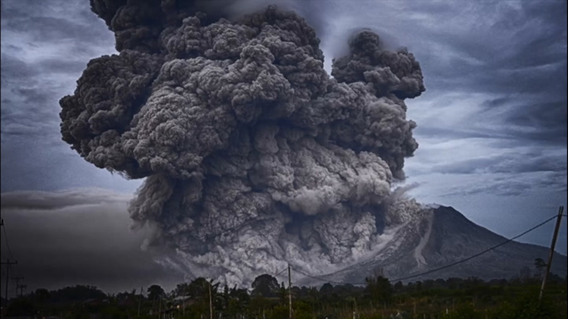 When a volcano erupts, it emits gases, molten rock and particles of rock and glass. Those particles, volcanic ash, can have long-term effects on the surrounding environment and people.