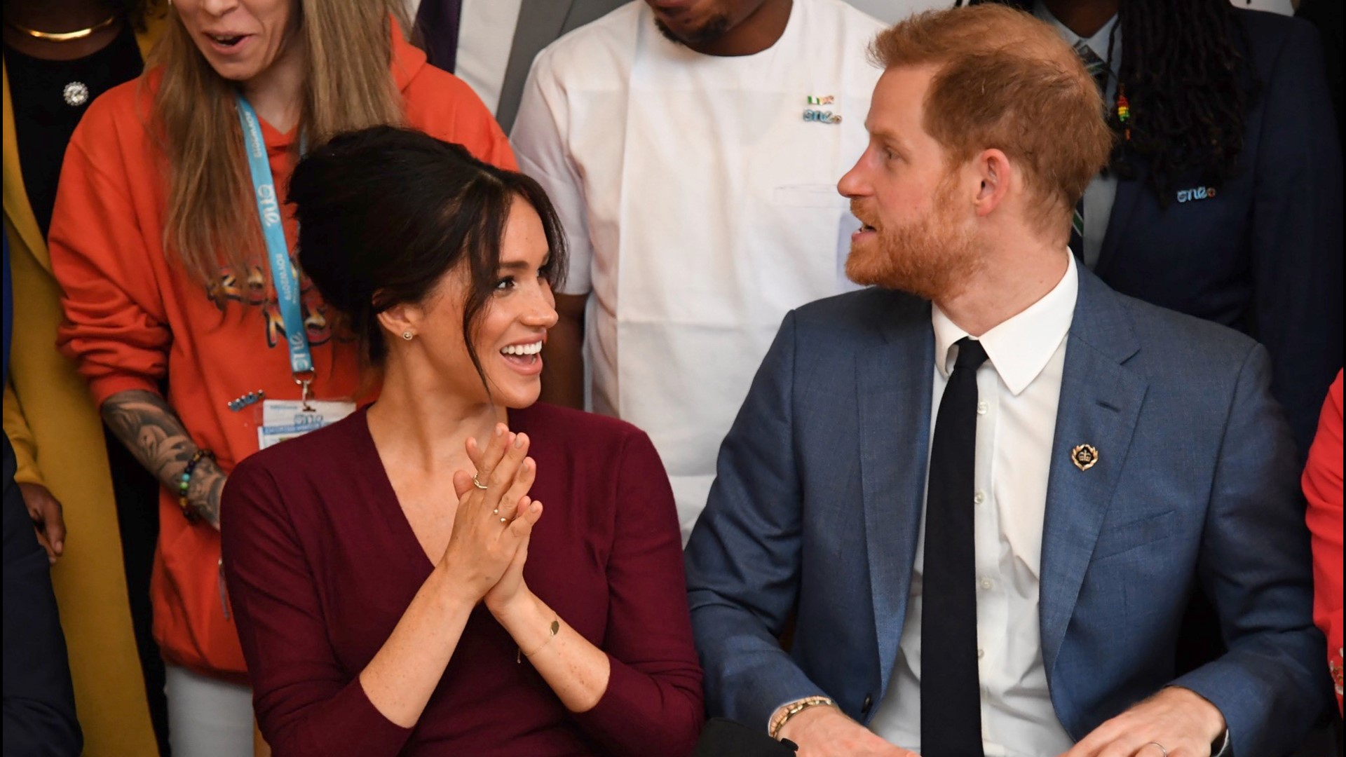 The Duke of Sussex plans to publish his memoir in late 2022. Here's why! Buzz60's Chloe Hurst has the story!