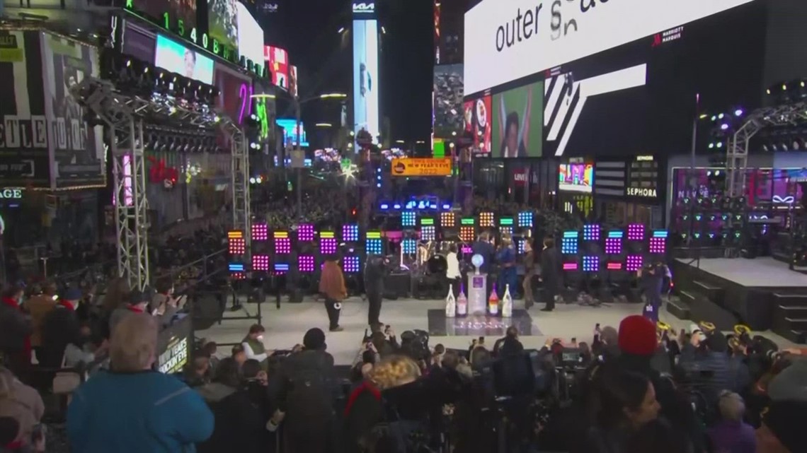 Times Square New Year's Eve 2022 ball drop