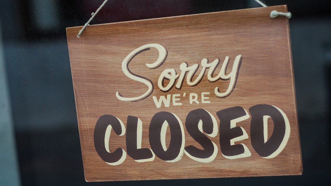 What stores are open, closed on Thanksgiving 2023?