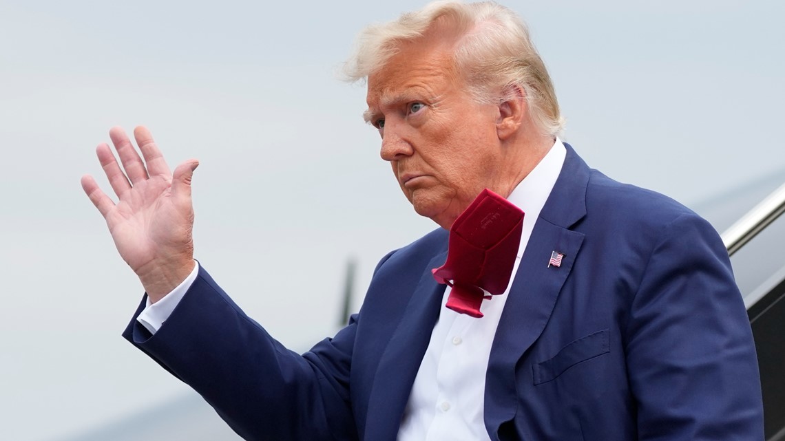 Trump arrives at DC courthouse for arraignment Trump arrives at DC courthouse for arraignment