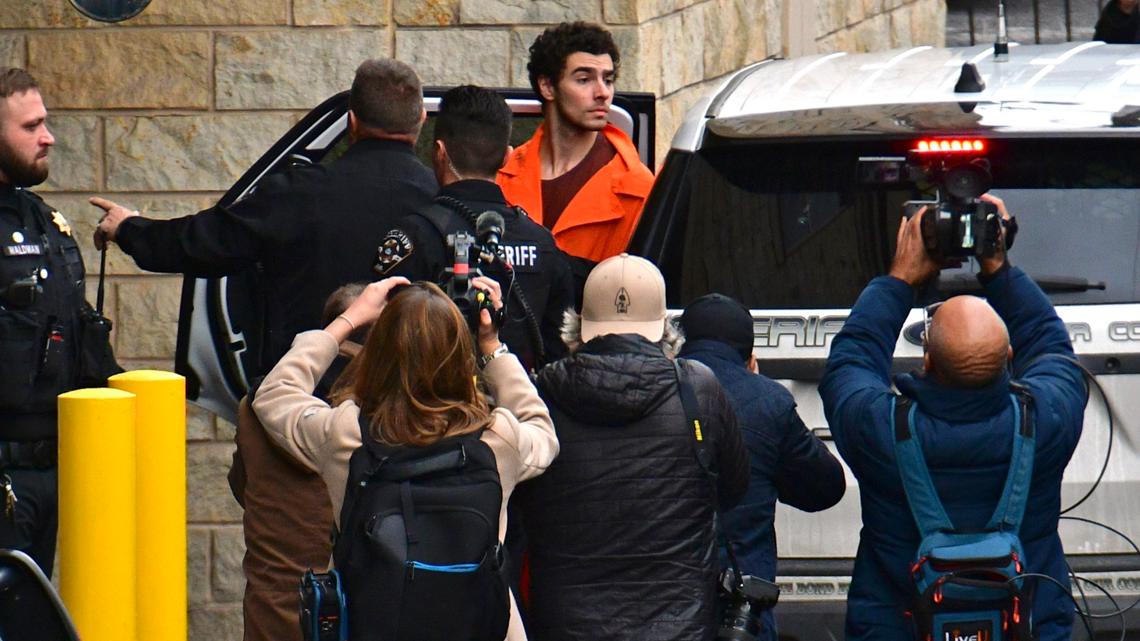 UnitedHealthcare CEO capturing suspect to look in courtroom Thursday UnitedHealthcare CEO capturing suspect to look in courtroom Thursday