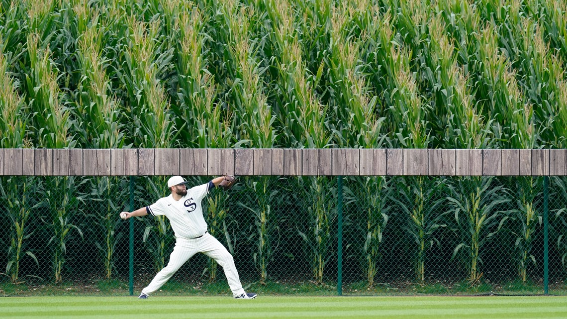 MLB Field of Dreams Game score