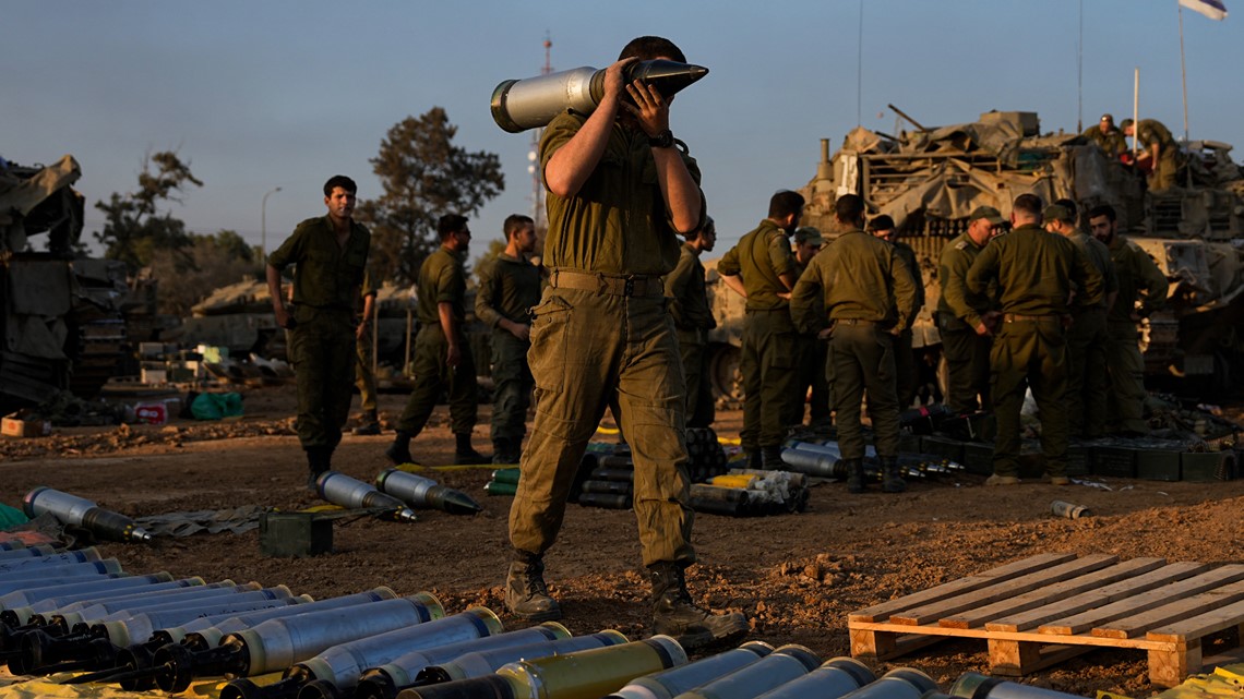 Israel to pull thousands of troops from Gaza Israel to pull thousands of troops from Gaza