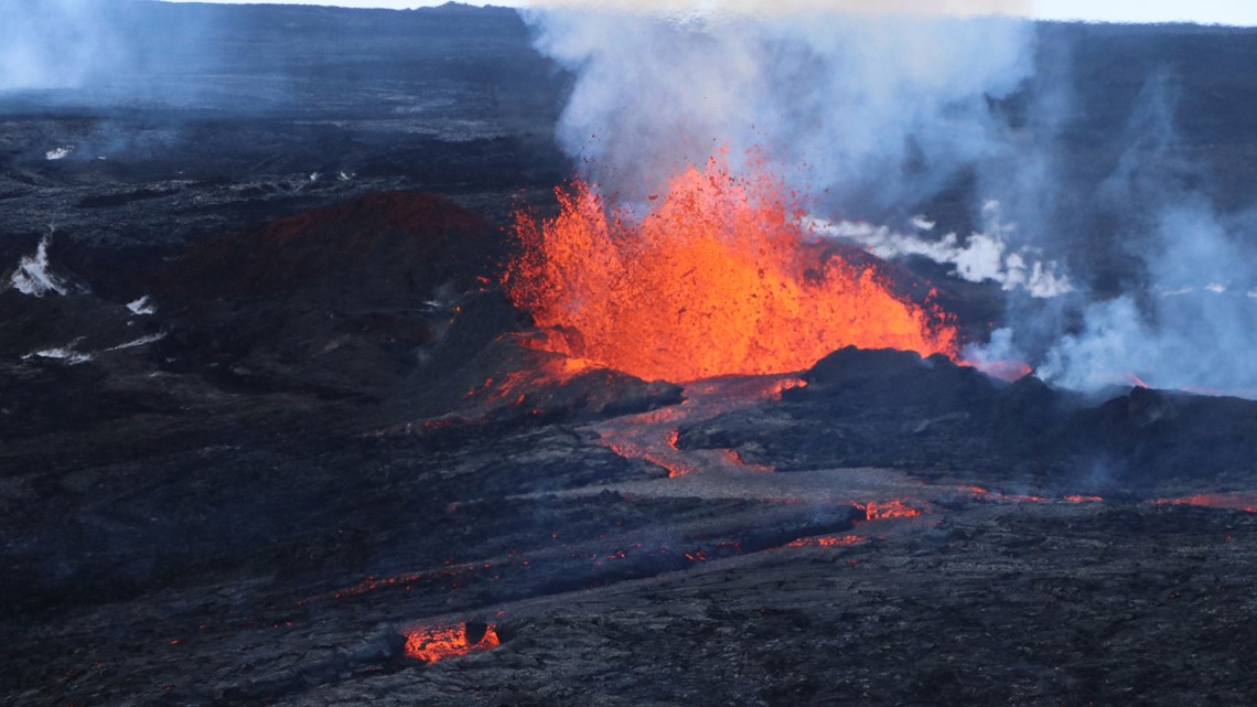 Mauna Loa, Kilauea volcanoes stop erupting in Hawaii | wtol.com