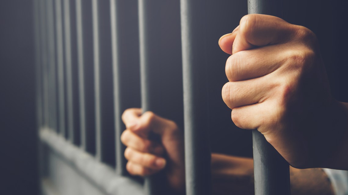 Former OKC jail employees sued for playing 'Baby Shark' on repeat - Vimarsana News