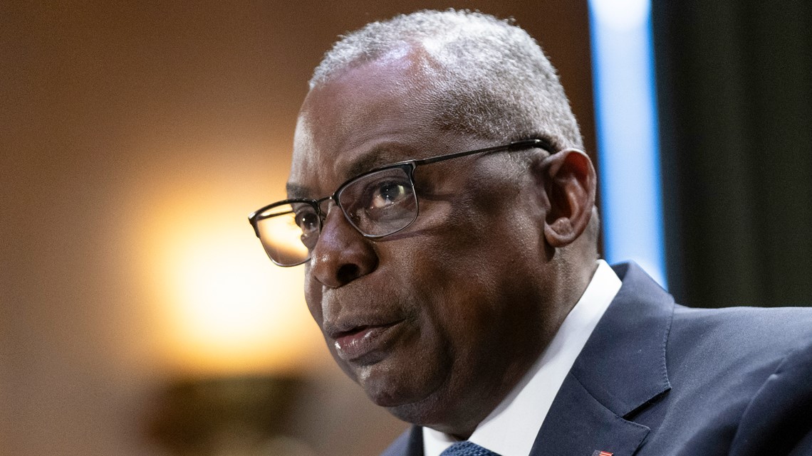 US conducts airstrikes against Iran-backed groups in Syria US conducts airstrikes against Iran-backed groups in Syria