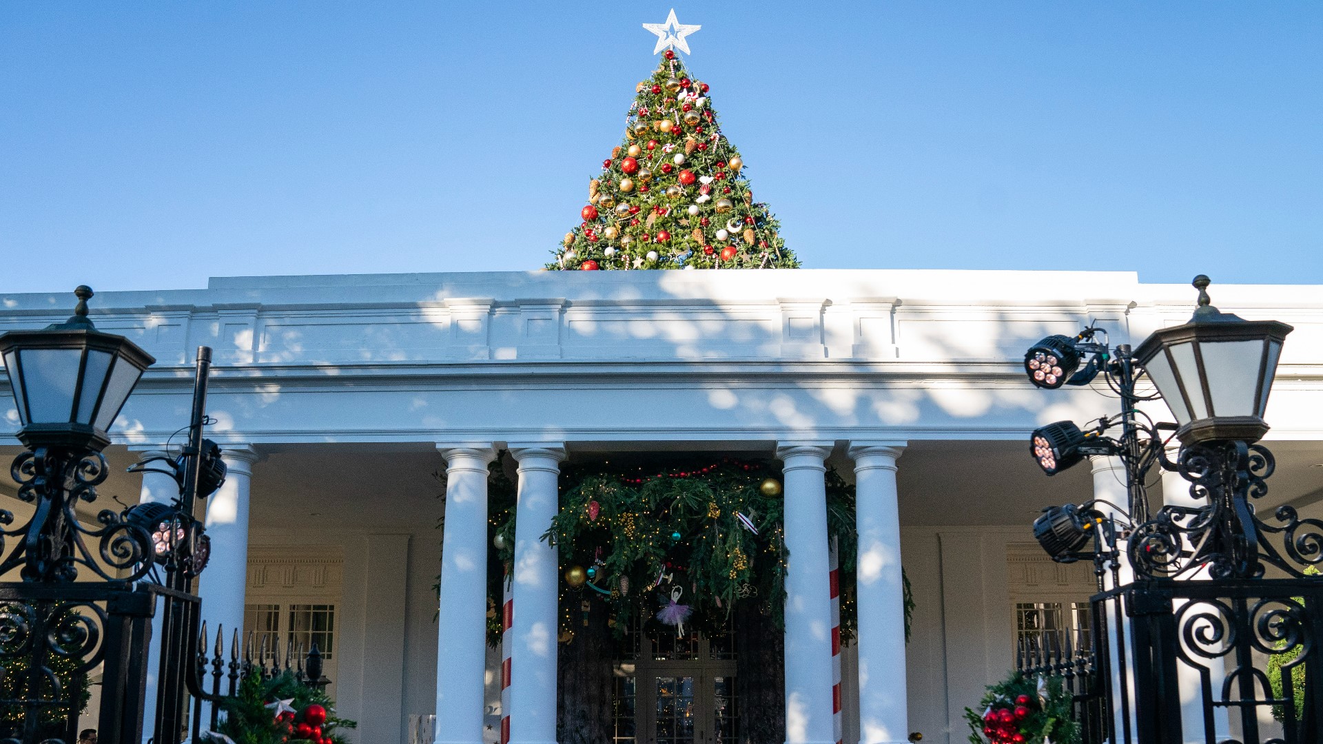 Jill Biden Reveals 2023 White House Christmas Decorations Wtol Com   Eb7cb610 2ba0 49ed 915d 3995b6b177c8 1920x1080 