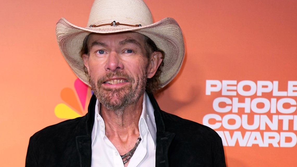 Toby Keith tributes: Country stars, fans react to singer's death - Vimarsana News