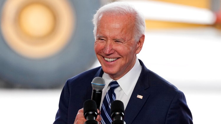Poll: Biden approval ratings low but consistent