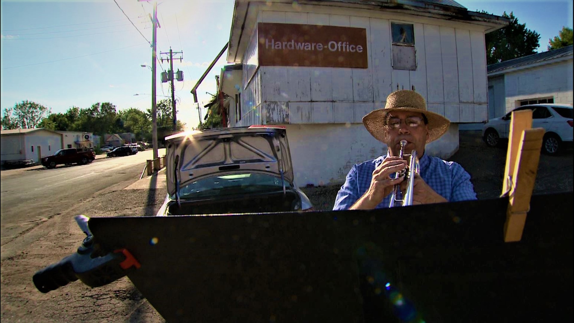 Pete Close has played more than 100 curbside pop-up concerts, surprising delighted residents of Roberts, Wisconsin.