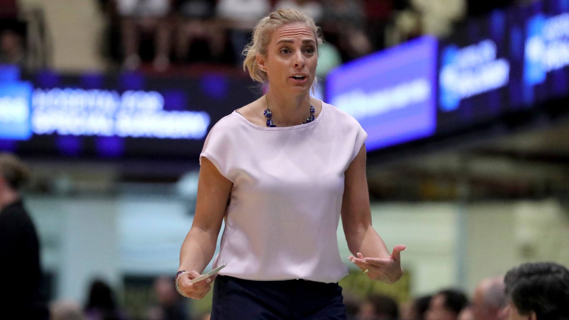 The former Atlanta Dream head coach is headed to Waco with many accolades under her belt.