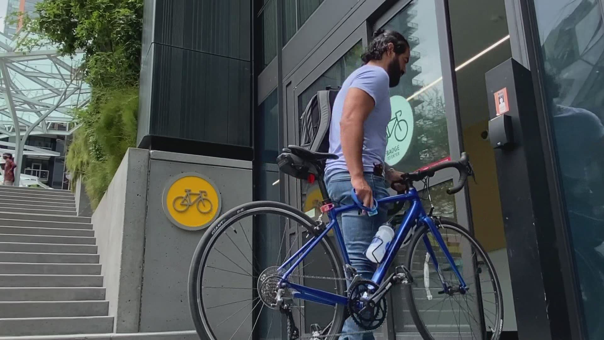 amazon giant bicycle Biking to work is the way to alleviate Seattle's traffic woes, local biking groups say Road Control New geometry Baking Soda (2 lb. Color:Pink (Black Frame) meta-model-monster-backpack-bag-charm
