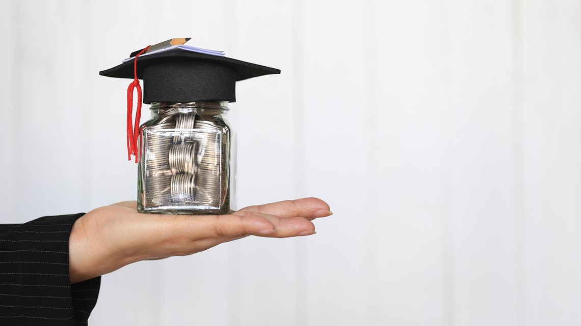 Qualifying Michigan students can receive a $1,500 scholarship through new government program - Vimarsana News