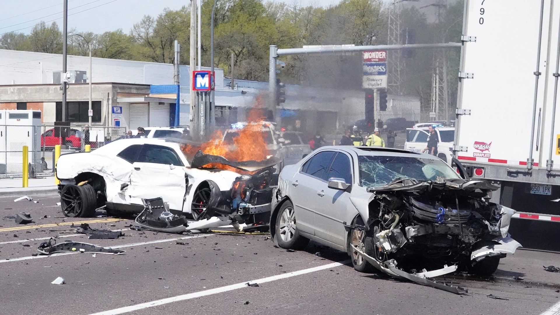 Drug suspect causes multicar crash in St. Louis, police