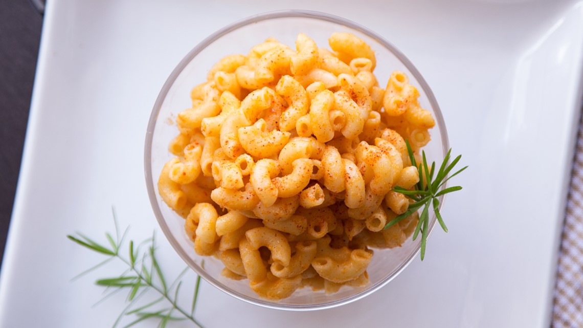 Toledo food bank gets 40,000 pounds of mac 'n cheese - Vimarsana News