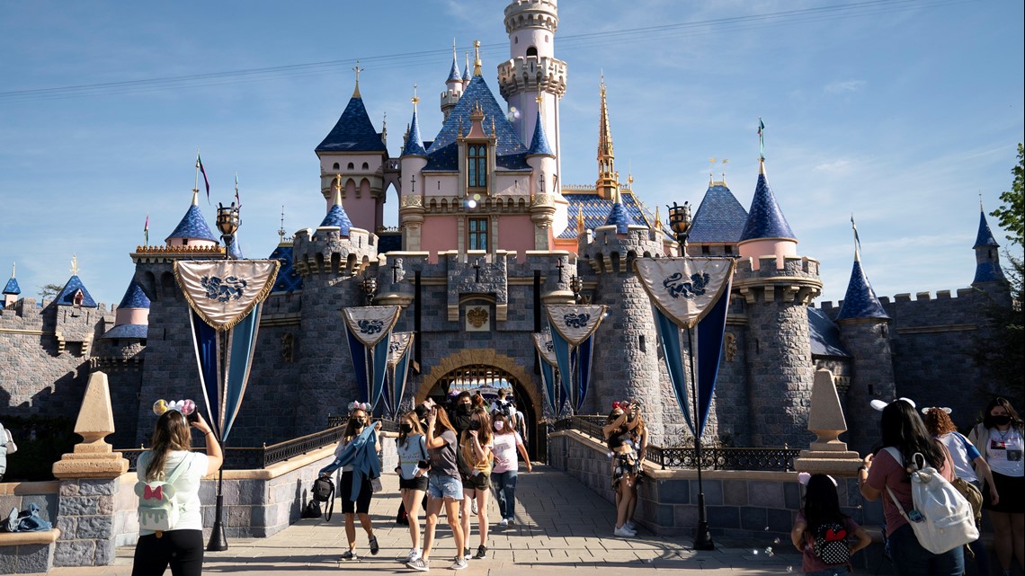 Disneyland’s Instagram hacked with specific posts Disneyland’s Instagram hacked with specific posts