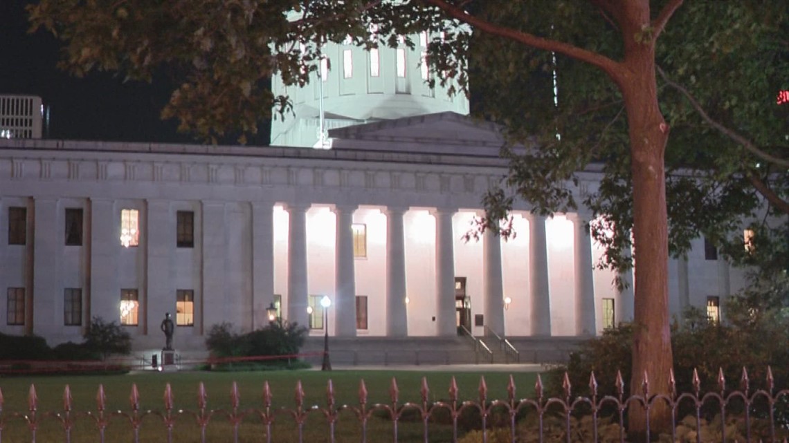 16-year-old dies after being found shot on Ohio Statehouse lawn - Vimarsana News
