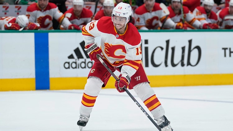 Former Flames star Johnny Gaudreau signing with Blue Jackets