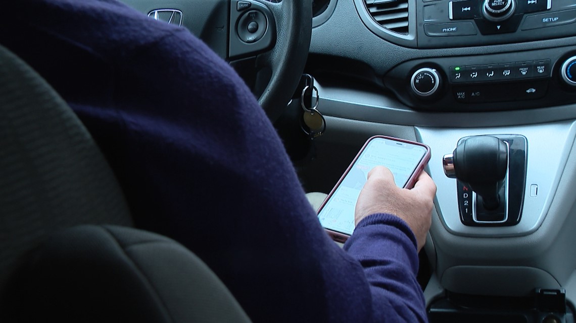 Data shows distracted driving crashes in Ohio are down 1 year after law goes into effect, OSHP says - Vimarsana News