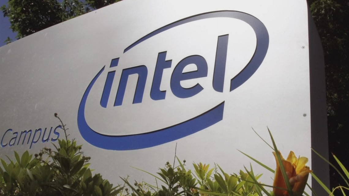 Intel's stock price battle declines as it breaks ground in Ohio - Vimarsana News