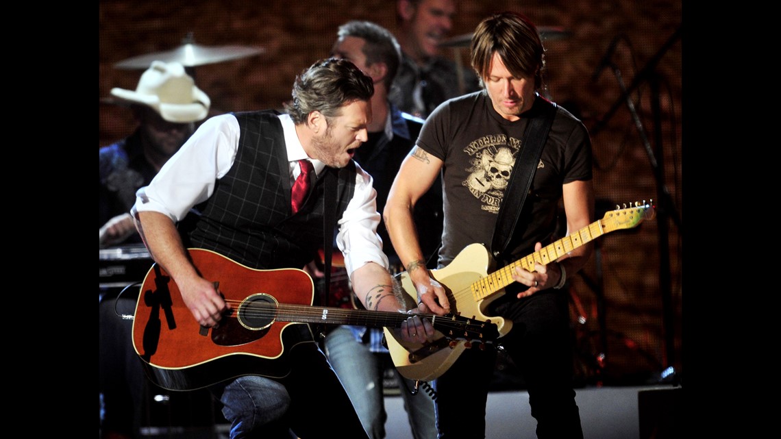 Keith Urban Blake Shelton Coming To Bash On The Bay Path Of Ex