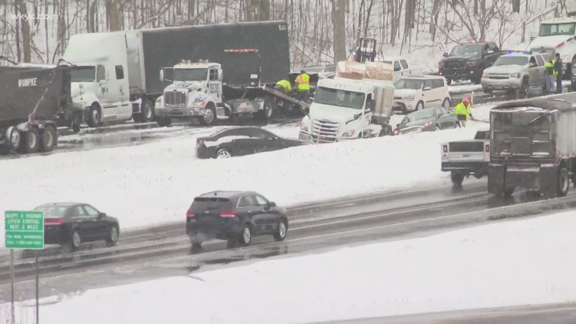 Lake effect snow triggered a handful of traffic issues throughout Northeast Ohio, including the closure of I-77 from Ghent Road to the Summit / Cuyahoga county line.