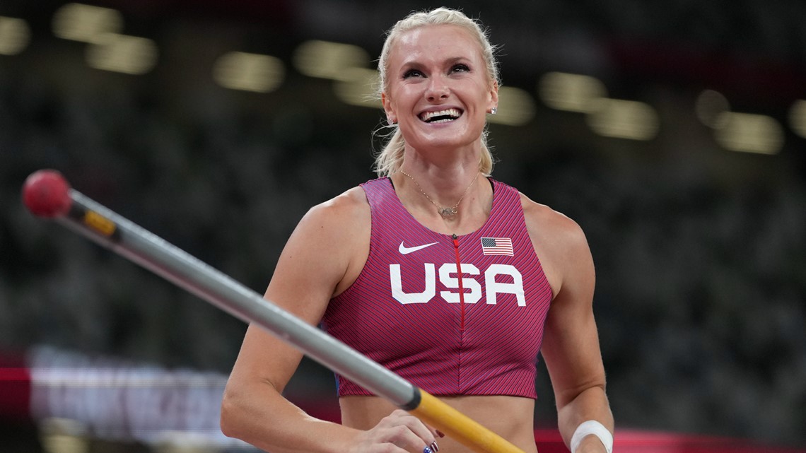 Katie Nageotte wins gold medal women's pole vault Tokyo Olympics | wtol.com