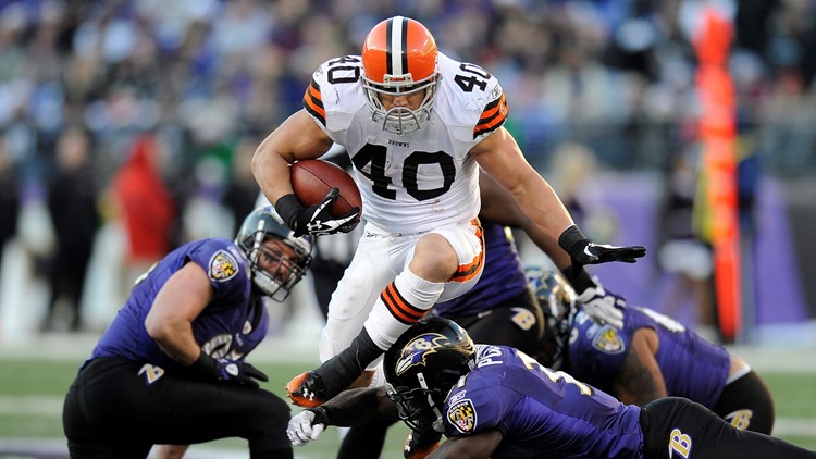 Former Cleveland Browns RB Peyton Hillis discharged from hospital following swimming accident