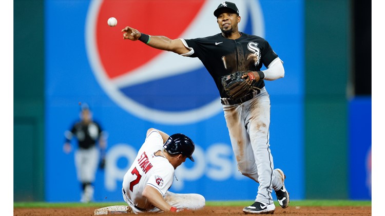 Chicago White Sox blank Cleveland Guardians 2-0 after nearly 3-hour rain delay