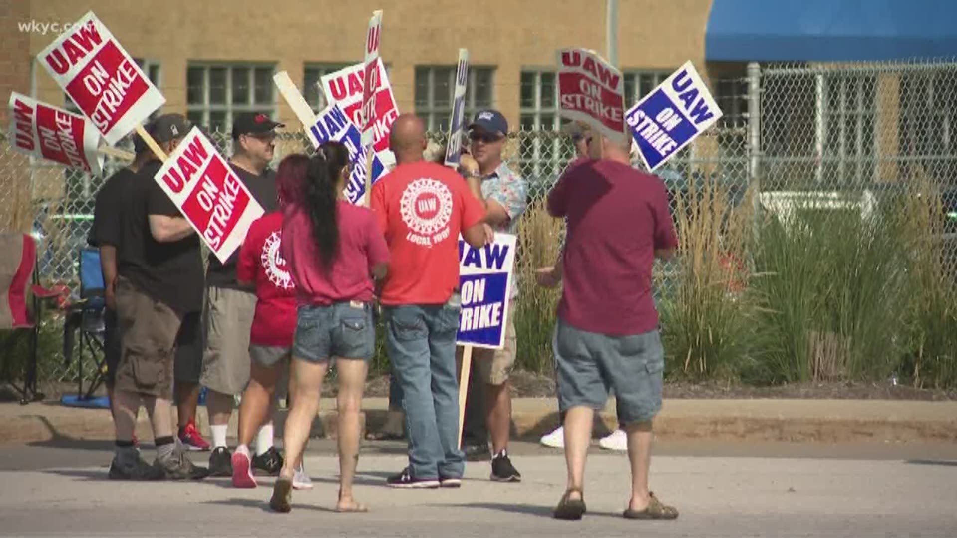 GM auto workers are on strike in Parma