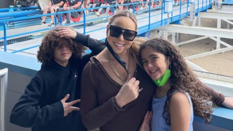 'The best time': Pop music superstar Mariah Carey spends the day at Cedar Point in Sandusky