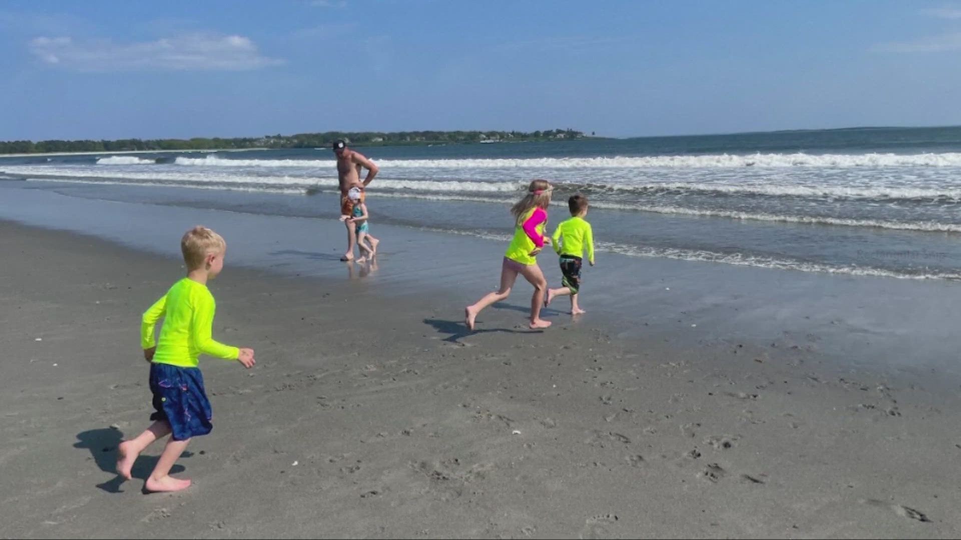 July 4 is always a busy day on the lake – and in this edition of Mom Squad, we are showing you why the color of your kid’s bathing suit could make the difference.