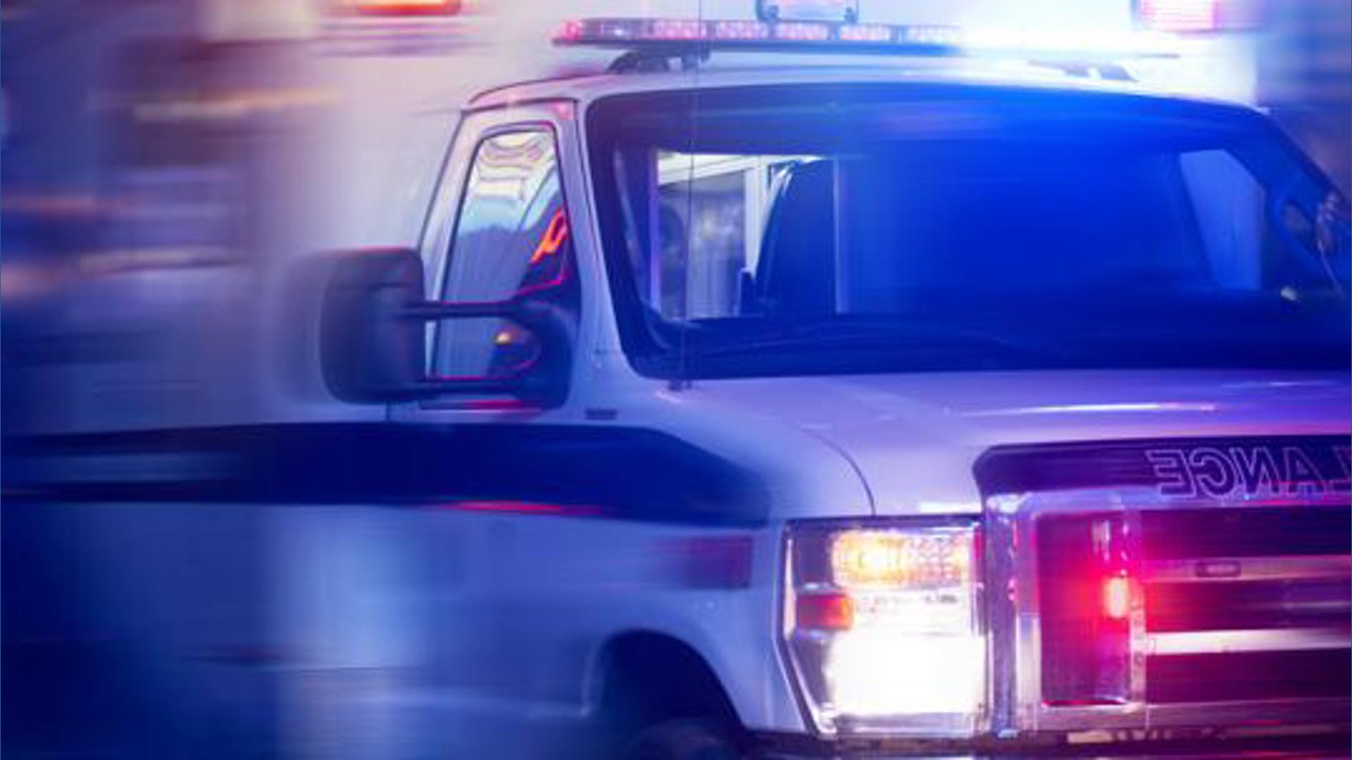 Driver sent to hospital after west Toledo crash | wtol.com