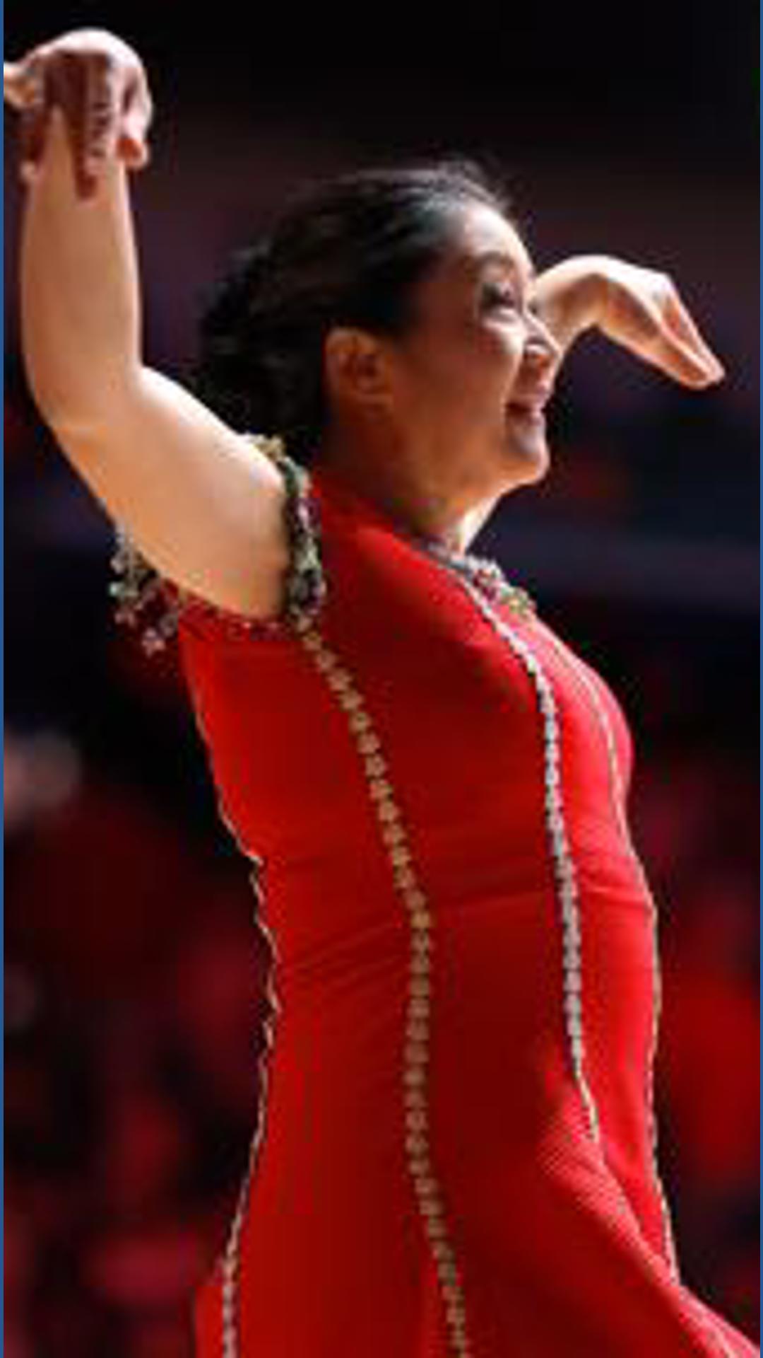 Legendary halftime performer Red Panda fractured wrist in fall from ...