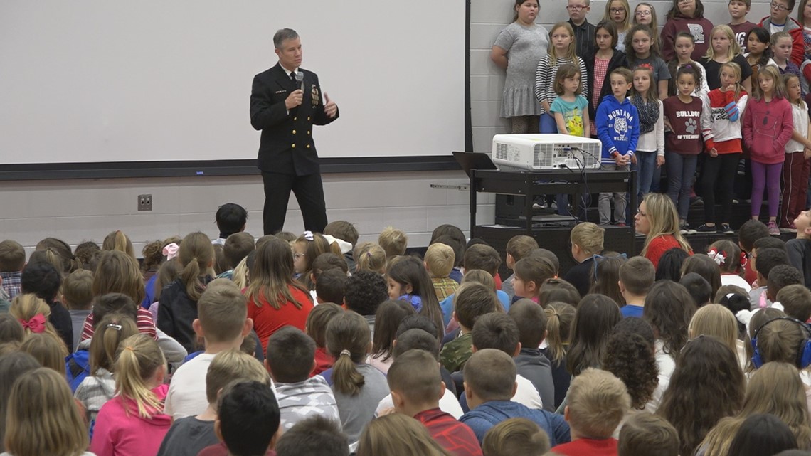Rossford Elementary celebrates Veterans Day