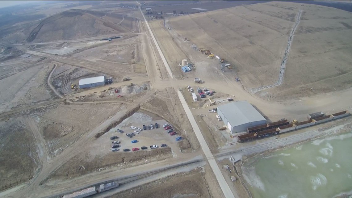 State senator opposes landfill expansion in Seneca County - Vimarsana News