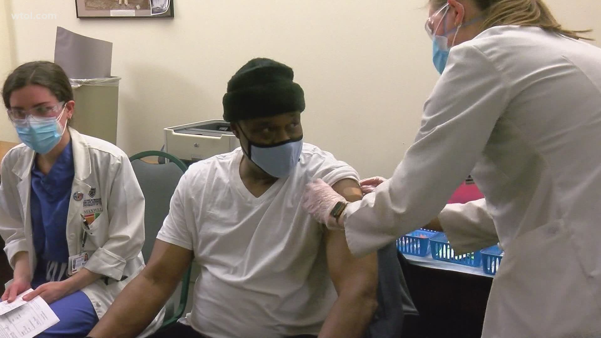 The Farm Labor Organizing Committee is hosting mobile clinics in an effort to boost vaccination numbers among the Latino and Black communities.