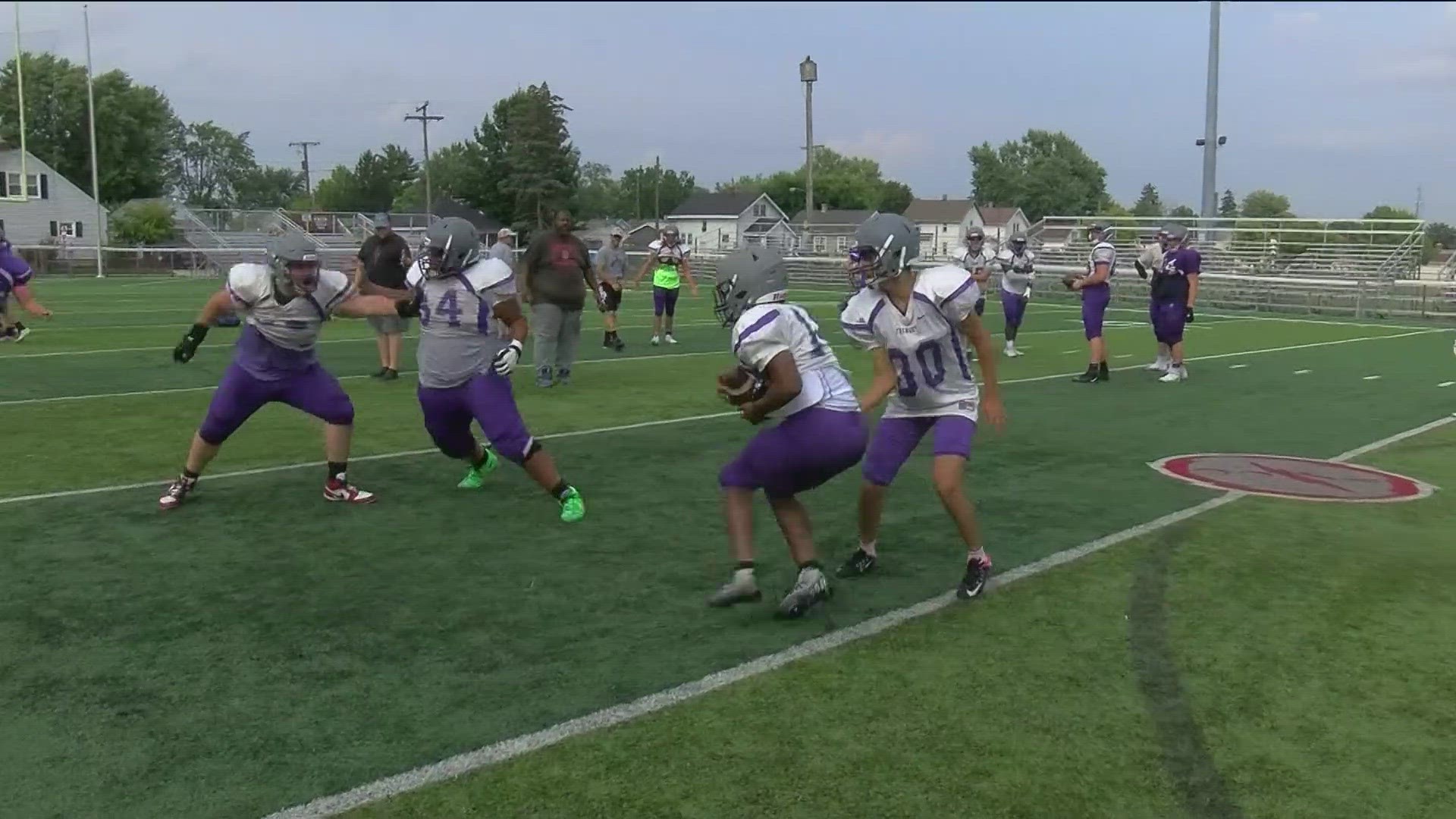 The Little Giants are gearing up for a week one showdown at home with Columbian.