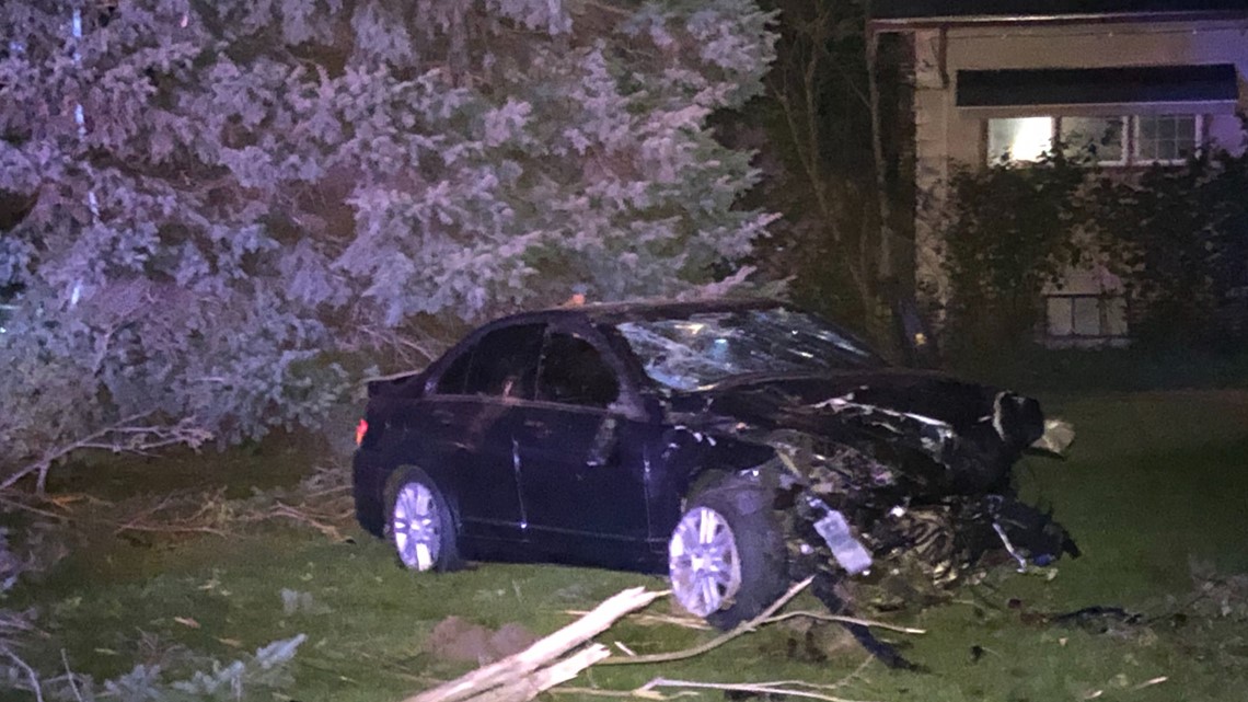 Man in hospital after Perrysburg Twp. crash