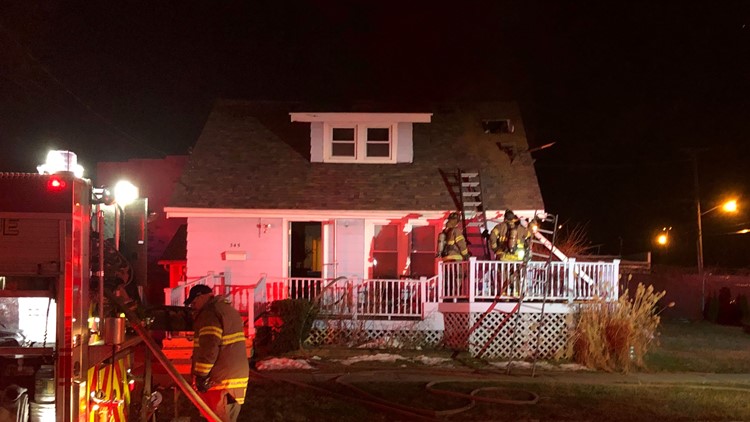 TFRD quickly puts out west Toledo house fire | wtol.com
