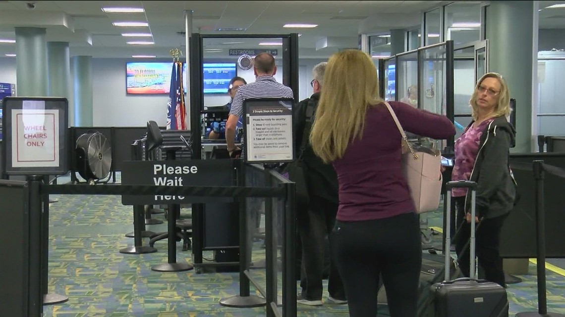 Severe snow, wind warnings are causing travel concerns - Vimarsana News