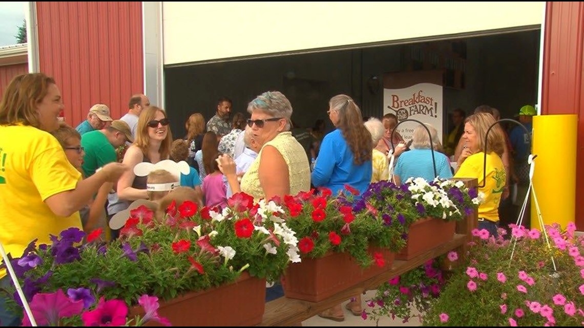 Hartland Farms hosts 35th Breakfast on the Farm