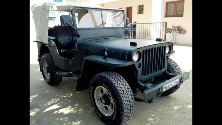 Toledo's Jeep haunted by Jeep-Inspired clone at auto show in Detroit |  