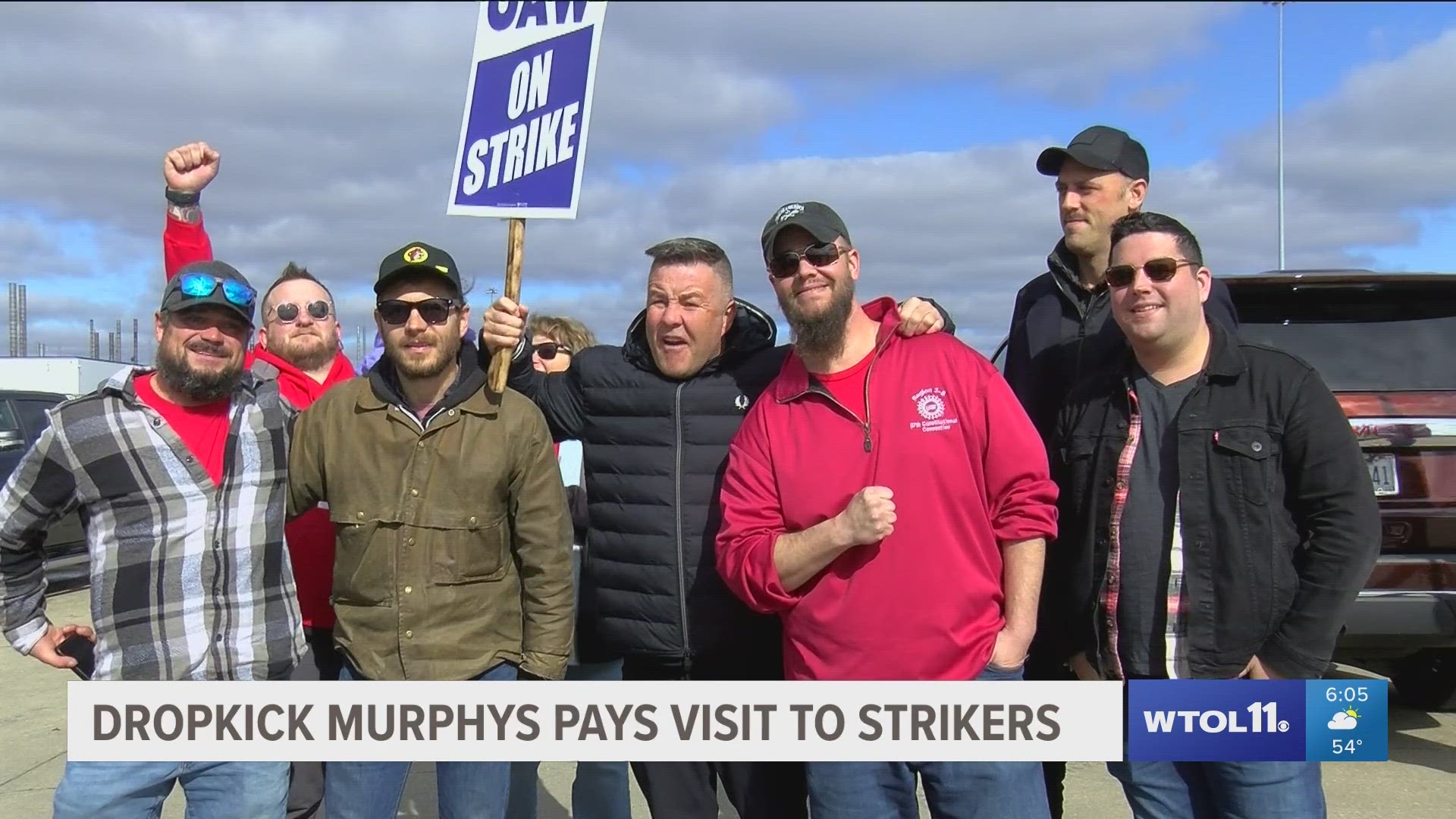 Dropkick Murphys visited Toledo Jeep workers to show support for the UAW strike.