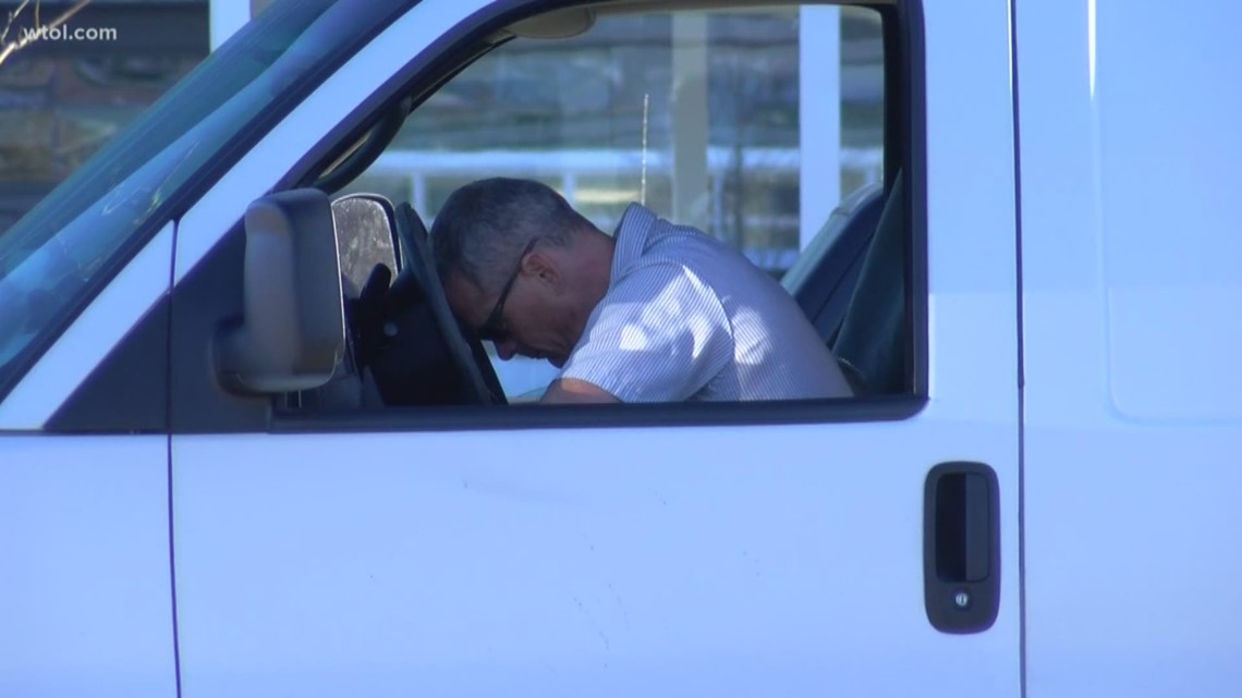 Toledo Coronavirus Parking Lot Prayer Vigil For Health Workers | Wtol.com