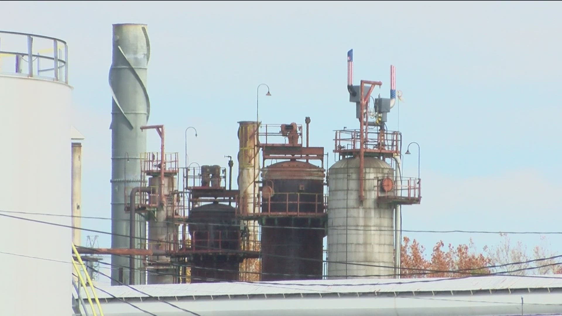 The refining company said they would "do everything possible to eliminate odors" but there is a chance the work might generate a natural gas smell for a short time.
