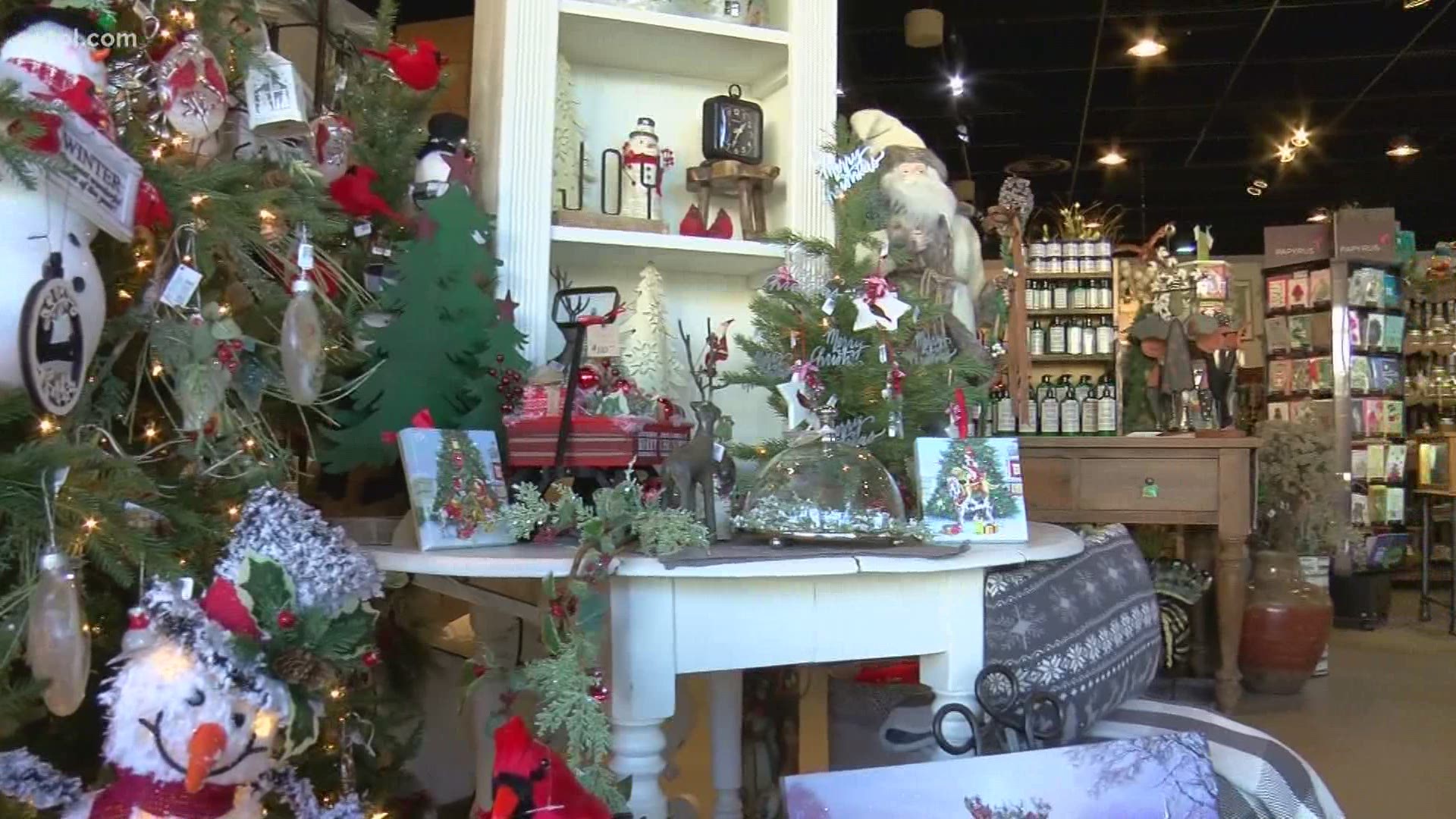 Local Stores Seeing A Boost In Christmas Home Decor Sales Wtol Com