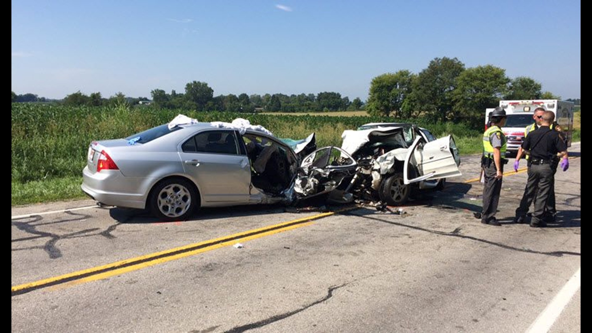 One dead in Fulton County headon crash