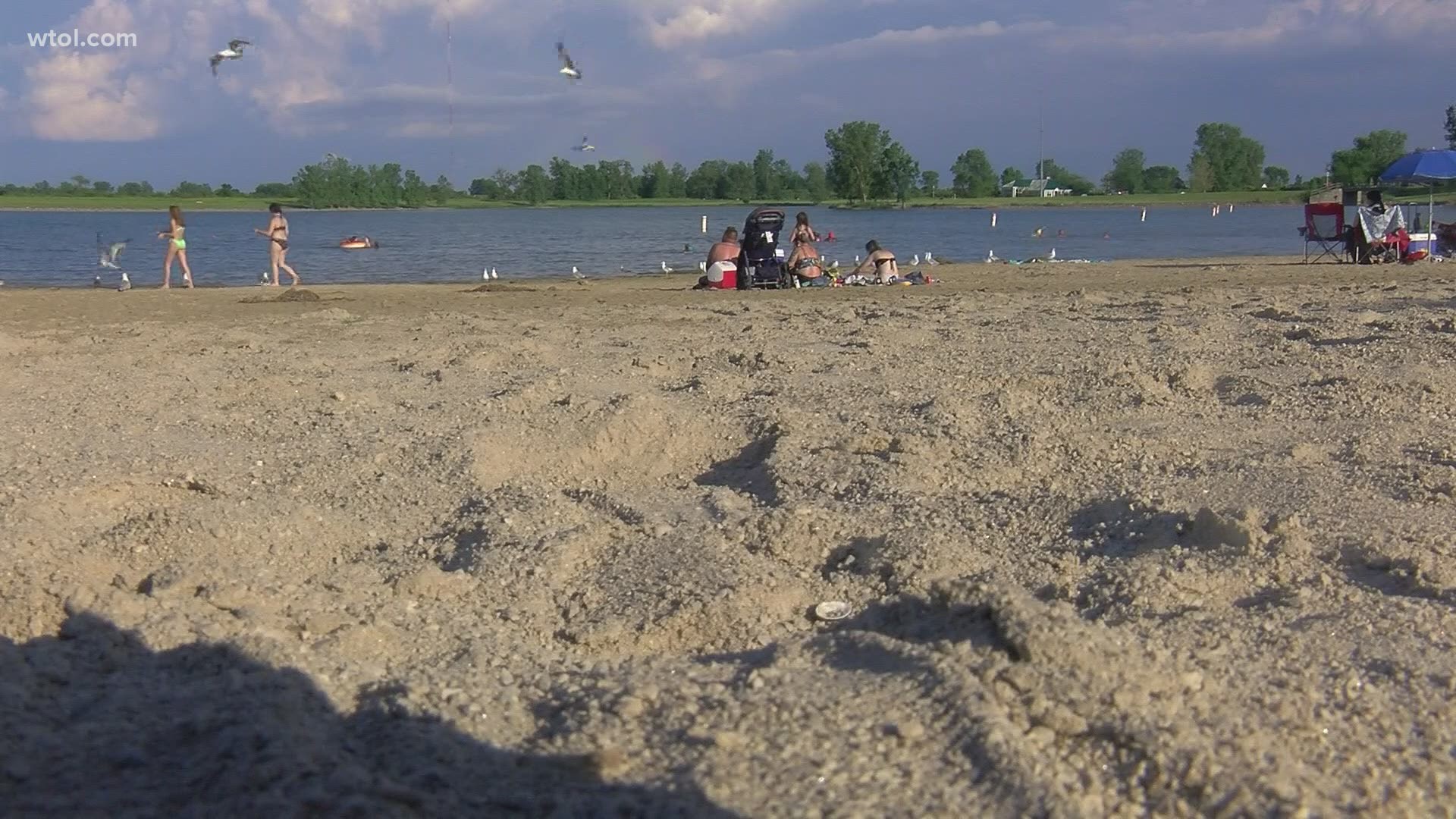 The Ohio Department of Health lifted the swimming warning advisory issued Monday after water test samples showed the bacteria threat gone Wednesday morning.